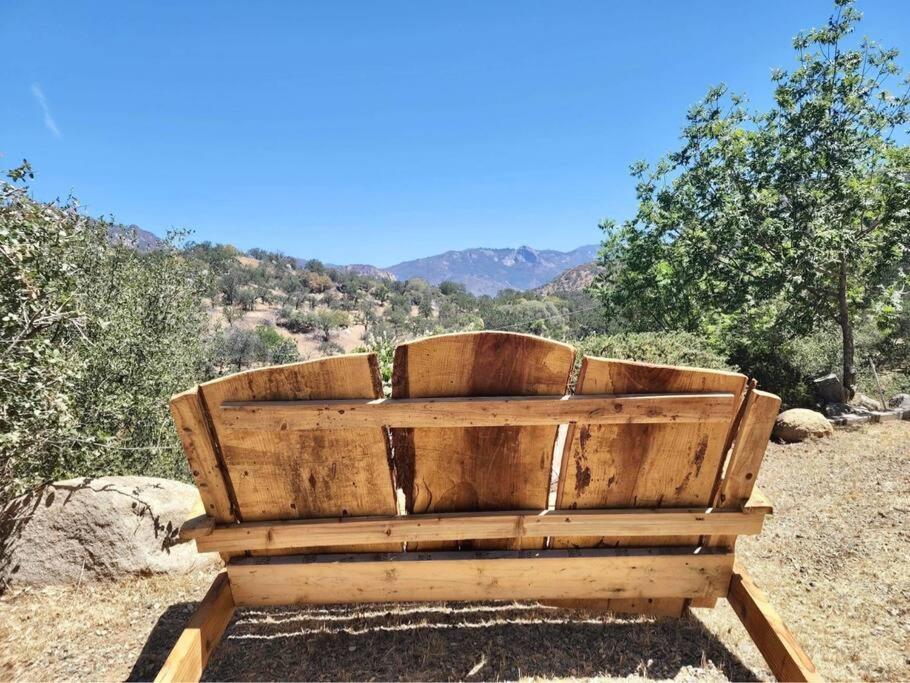 Scenic Spanish Rancho - Breathtaking Views Three Rivers Ngoại thất bức ảnh